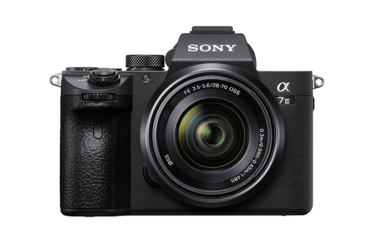 Sony デジタル一眼カメラ α7 III ズームレンズキット ブラック